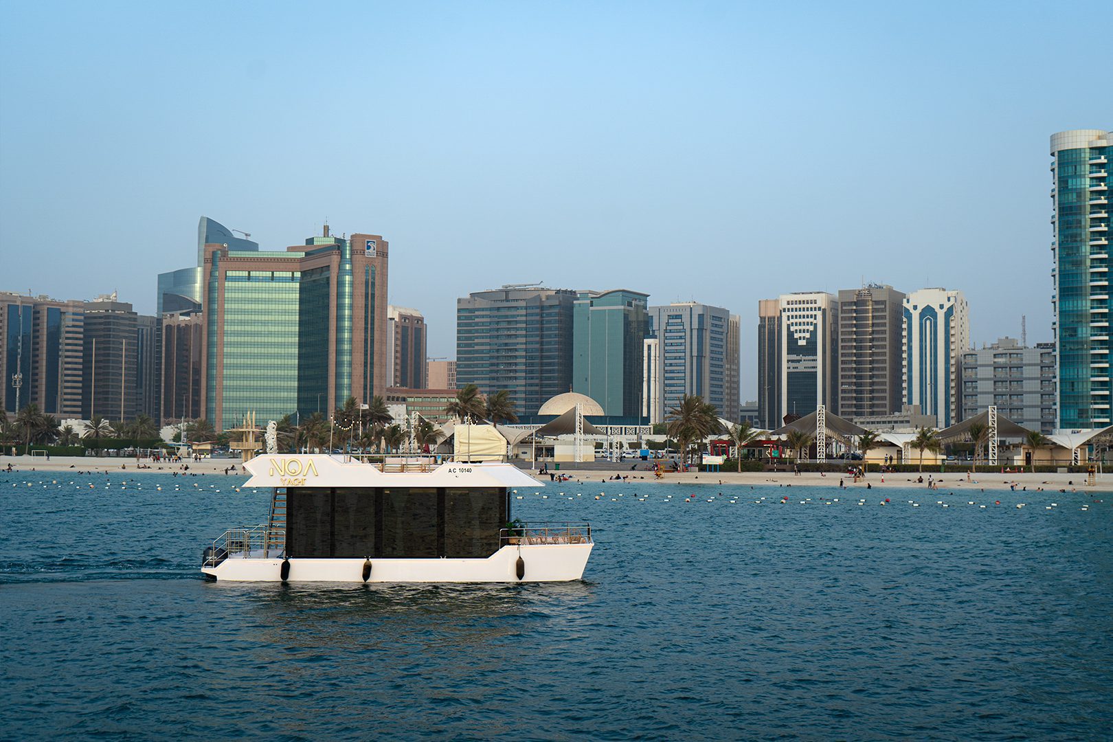 Noa Yacht - Yach Rental Abu Dhabi