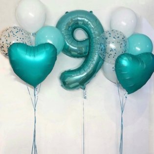 Turquoise Balloon Bouquet with Foil Number Abu Dhabi - باقة بالونات فيروزي وأرقام - محل بالون ابوظبي